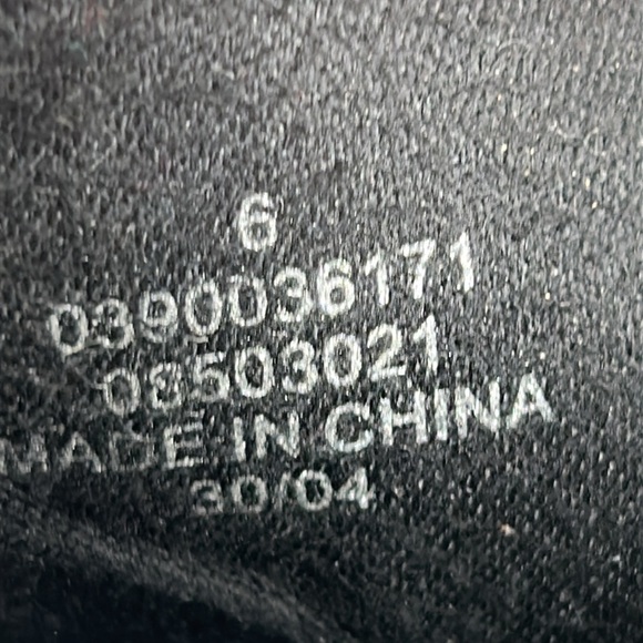 ASOS White Croc-Embossed Western Style Pointy Toe Cowboy Ankle Boots Size 6 - Picture 11 of 16